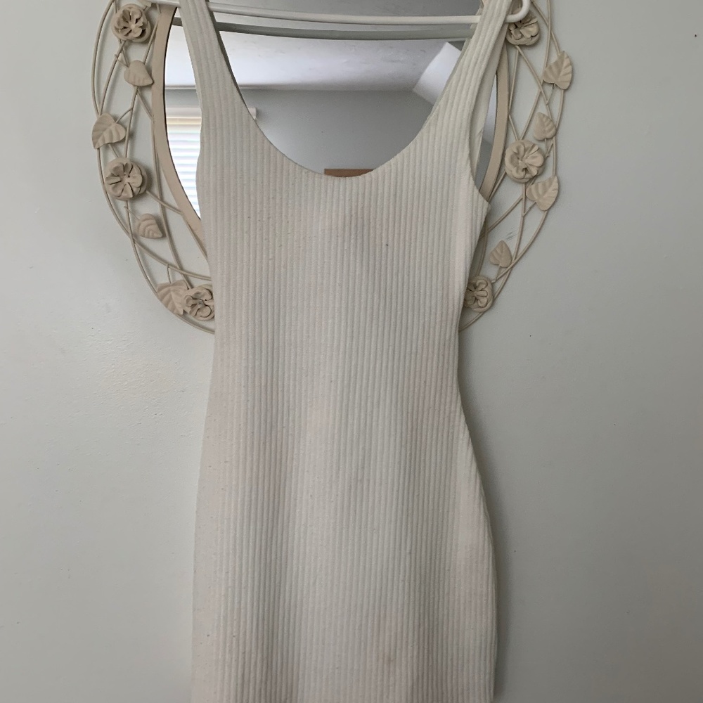 Privacy Please - White Tie In the Back Body Con Dress